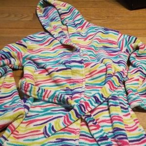 Kid's hooded bathrobe